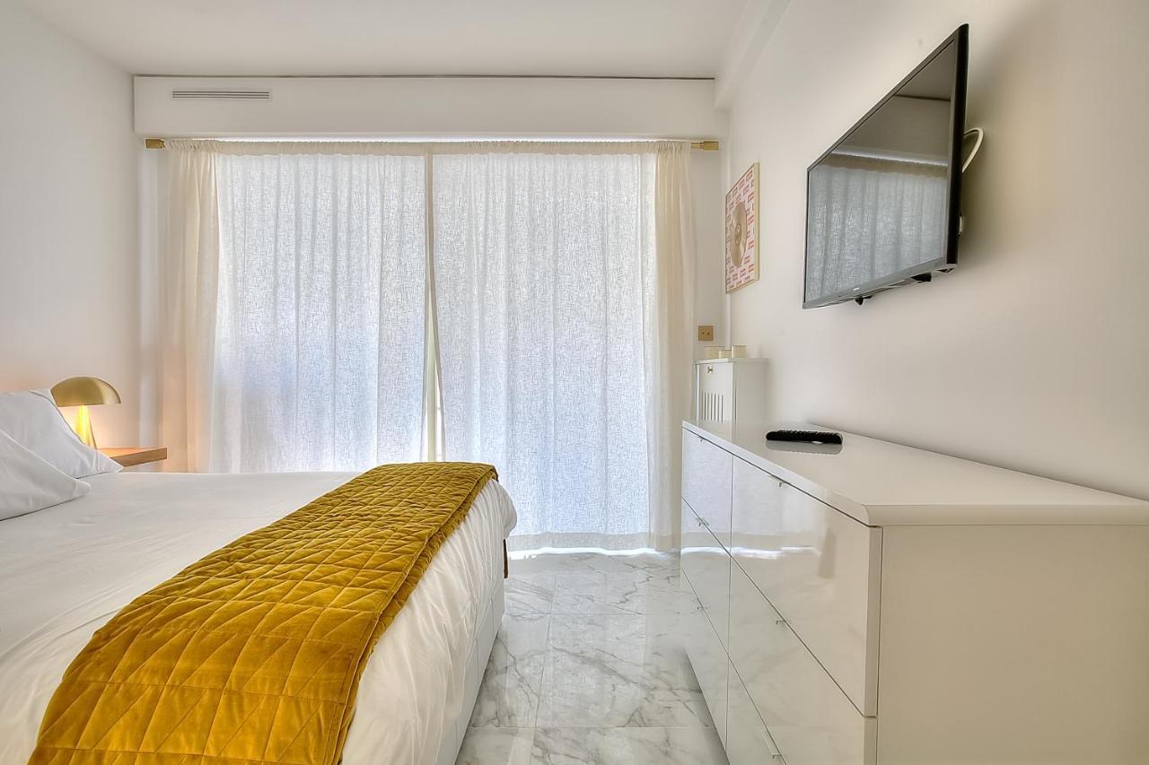Luxury 4 Stars Apartment With 2 Terraces, Cannes Croisette Екстер'єр фото